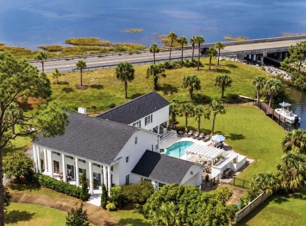 107 Sunset Cir, Port St. Joe, FL 32456