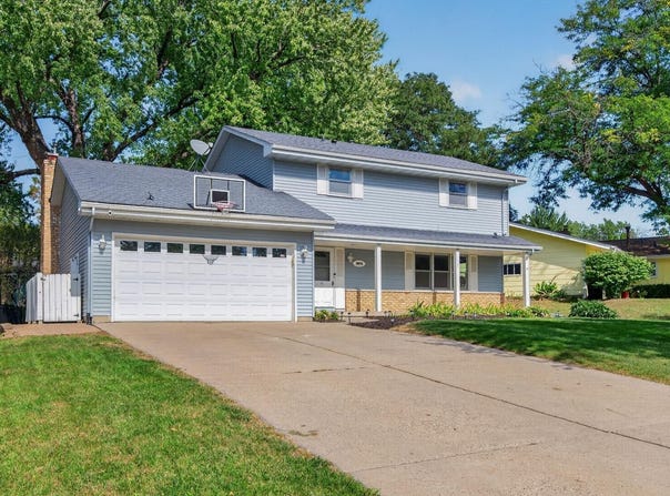 3974 Zealand Avenue N, New Hope, MN 55427