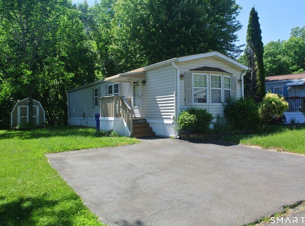 11 Ella Circle, Milford, CT 06460