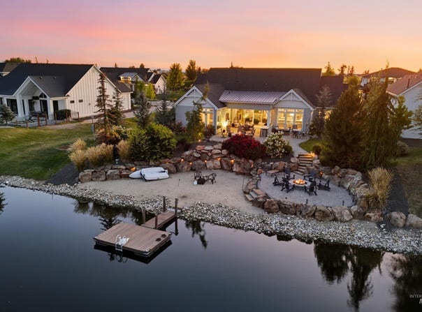 1030 N Morehouse Ave, Eagle, ID 83616