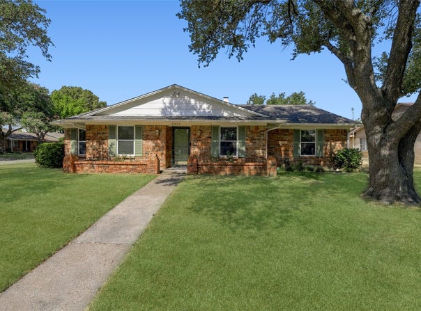 2433 Pinehurst Lane, Mesquite, TX 75150
