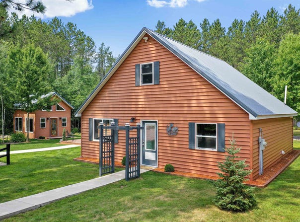 W12456 HAZEL Lane, SILVER CLIFF, WI 54104-9572