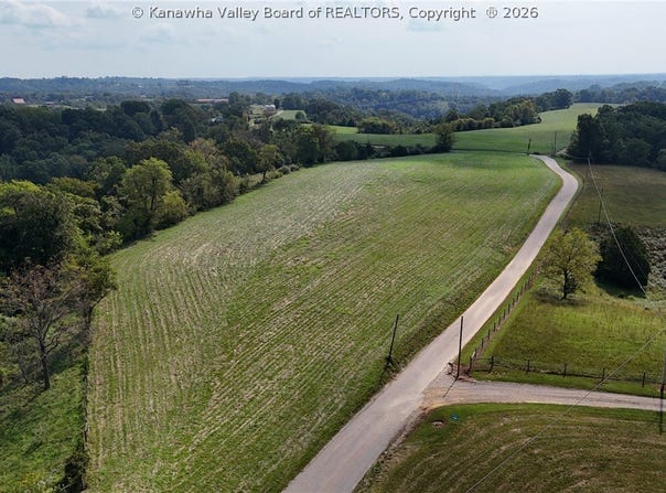 3491 Thomas Ridge Road, Leon, WV 25123