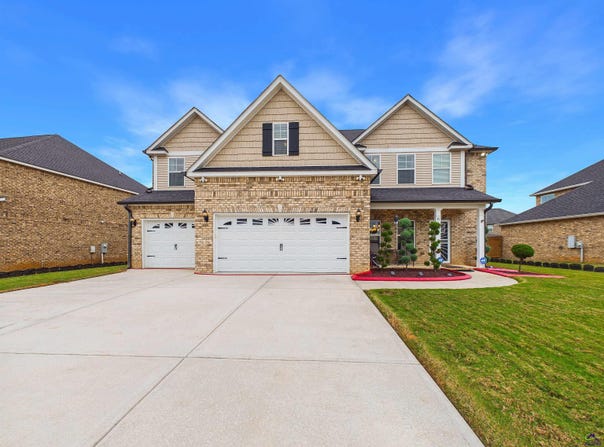 619 Samantha Brooke Way, Bonaire, GA 31005