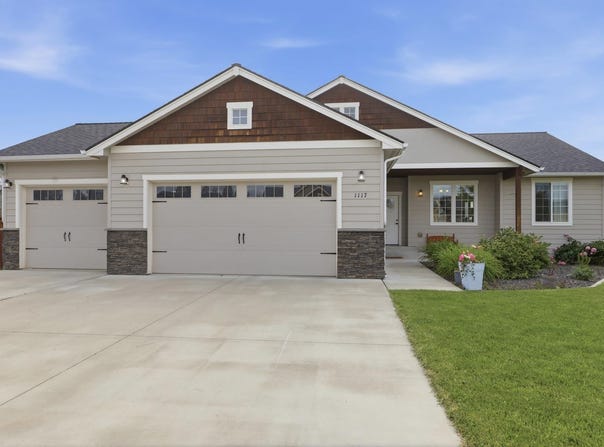 1117 N Main St, Deer Park, WA 99006