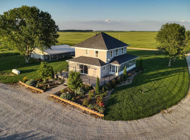 603 NW 30th Ave, St John, KS 67576