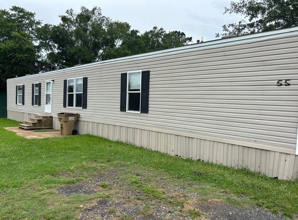 1A MCMICHAEL PARK LN, HOOKS, TX 75561