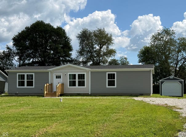 2083 S Friendship Drive, Paragon, IN 46166