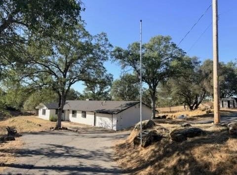 43642 Crystal Cave Circle, Coarsegold, CA 93614