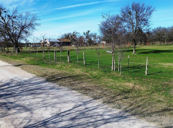 Hill Co Rd 3363, Mount Calm, TX 76673