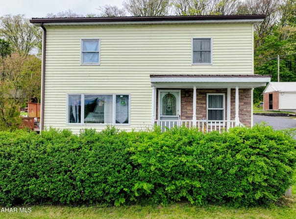 456 & 462 West Street, Everett, PA 15537