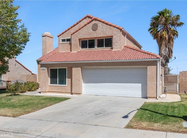 38224 San Mateo, Palmdale, CA 93551
