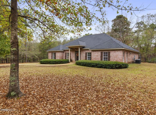 113 Allenwood Drive, Canton, MS 39046