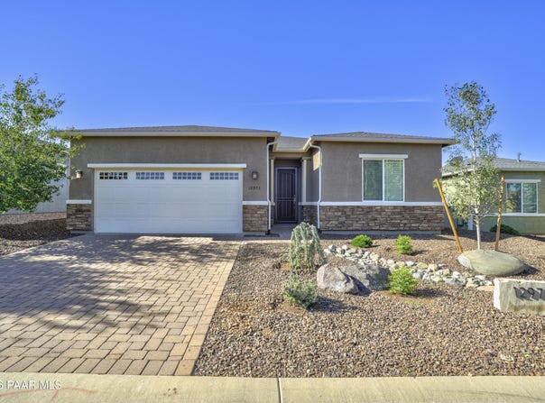 12973 E Toro Street, Dewey-Humboldt, AZ 86327