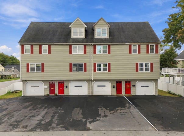 111 Cambridge St, Lawrence, MA 01843
