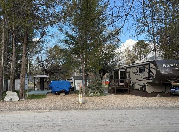 5 H Street, Cascade, ID 83611