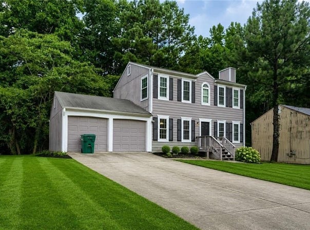 6253 Valdez Drive, Rex, GA 30273