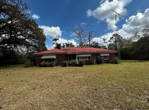 746 S Pearl St, Jakin, GA 39861