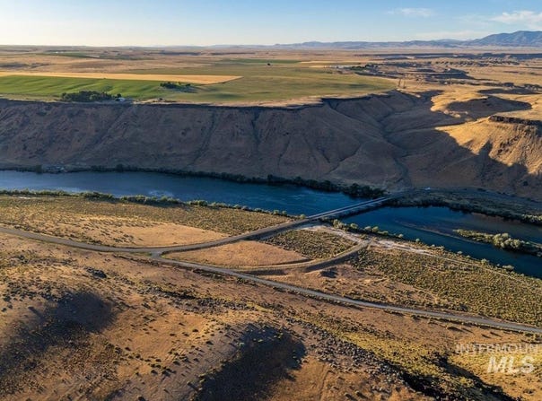 Hwy 78, Hammett, ID 83627