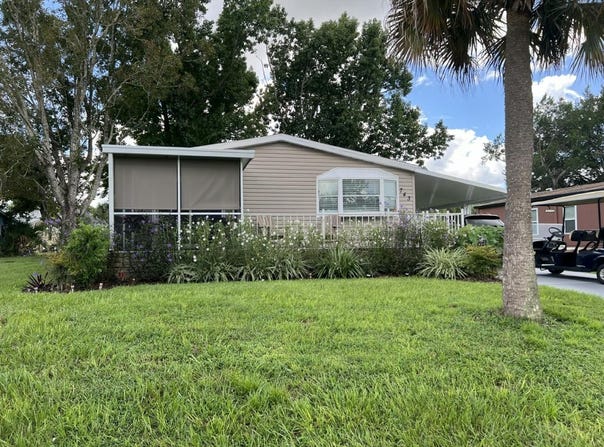 743 E PALM VALLEY DR, Oviedo, FL 32765