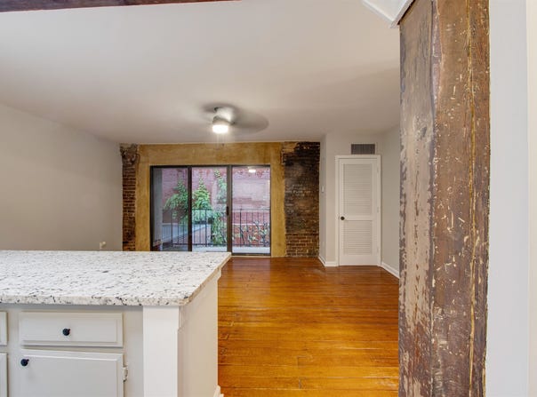 107 S FRONT St, Memphis, TN 38103