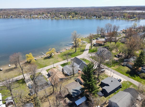 252 Evans Trail, Tipton, MI 49287
