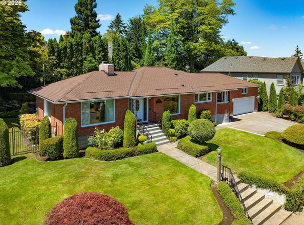 2196 OLIVE St, Eugene, OR 97405