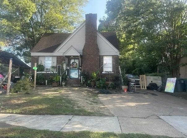2435 FORREST Ave, Memphis, TN 38112
