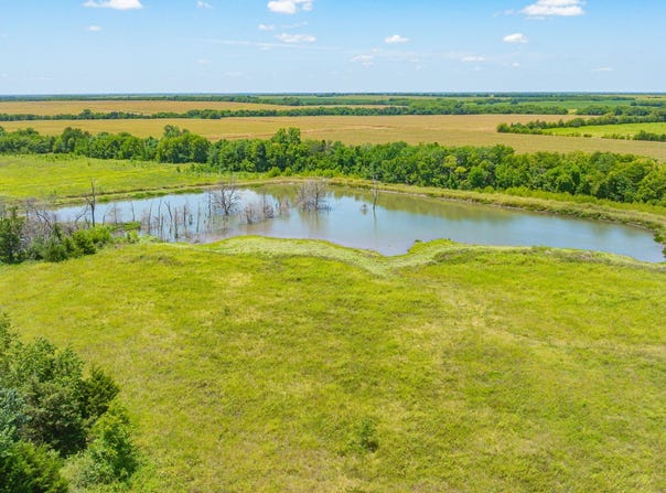 Cr 3320 End, Pecan Gap, TX 75469