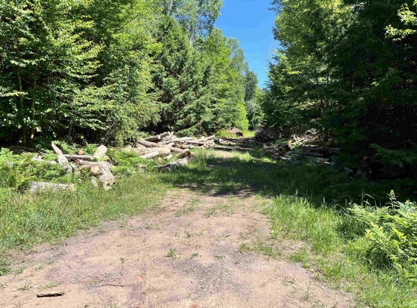 Lakeshore Drive, Ontonagon, MI 49953