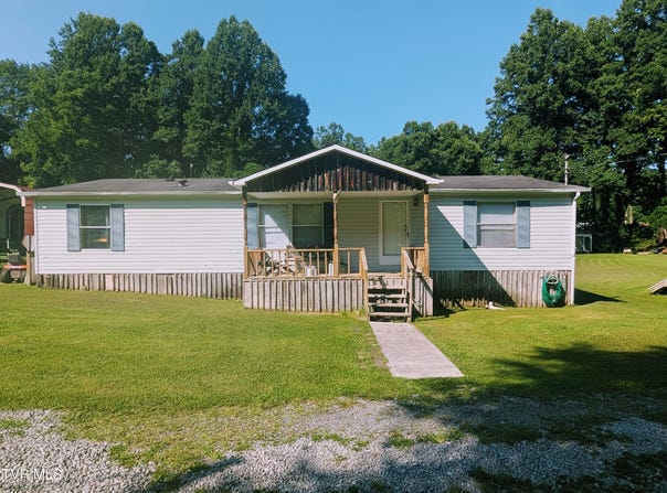 216 Patton Trailer Court, Haysi, VA 24256