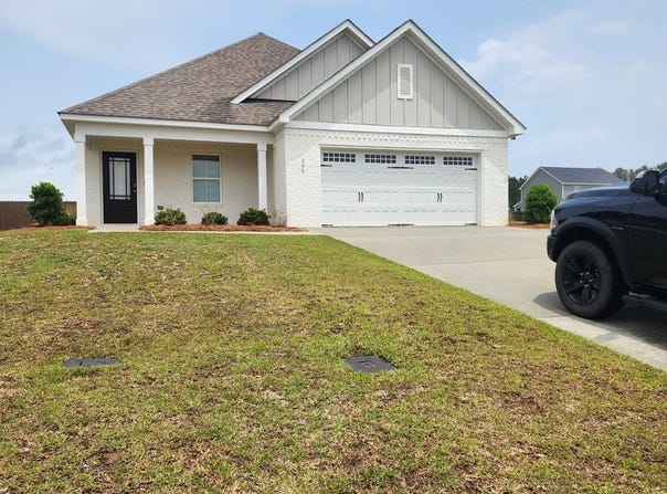 208 Daffodil Court, Rehobeth, AL 36301