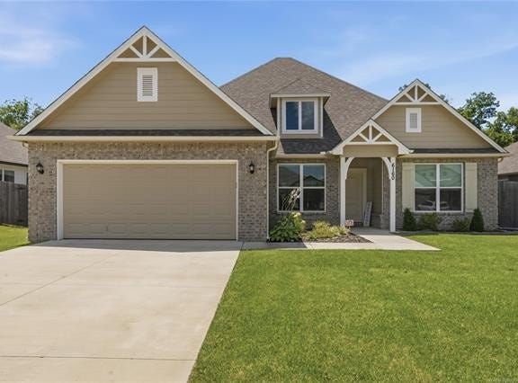 6160 S 317th E Avenue, Broken Arrow, OK 74014