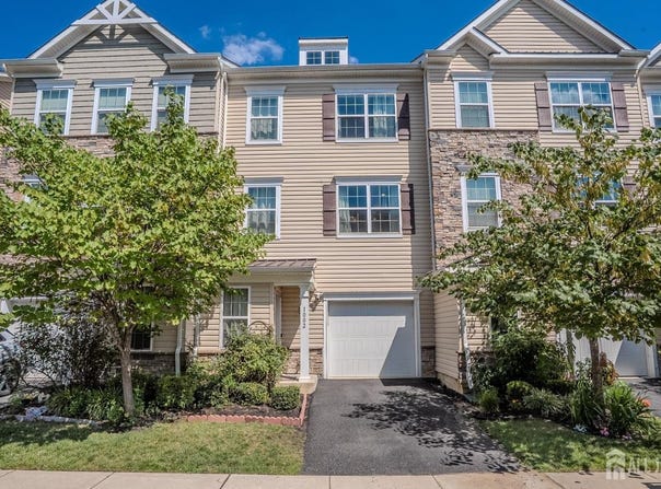 1002 Hights Farm Road, Monroe, NJ 08831