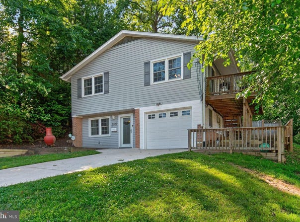 2422 PARKWAY, CHEVERLY, MD 20785