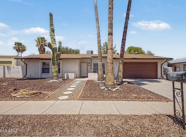 7381 E Rio Verde Drive, Tucson, AZ 85715