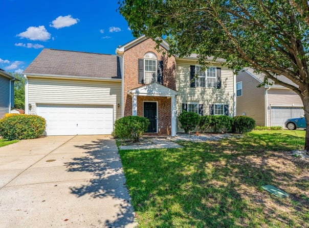 511 Smoothstone Drive, Duncan, SC 29334