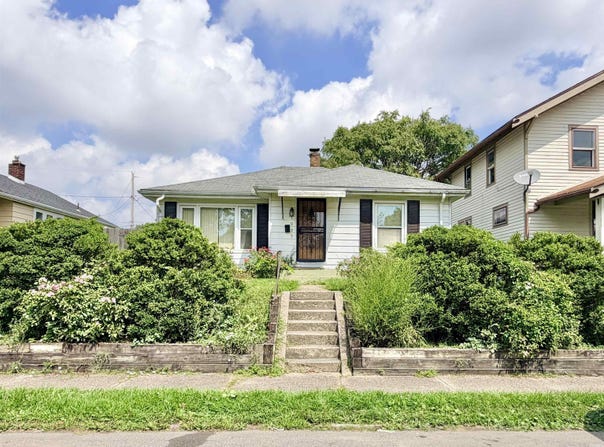 1023 Shore Drive, Fort Wayne, IN 46805