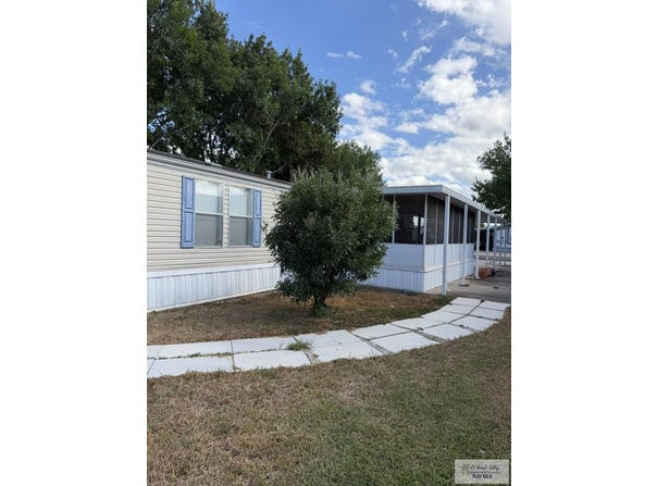 15749 ORANGE DR, HARLINGEN, TX 78552