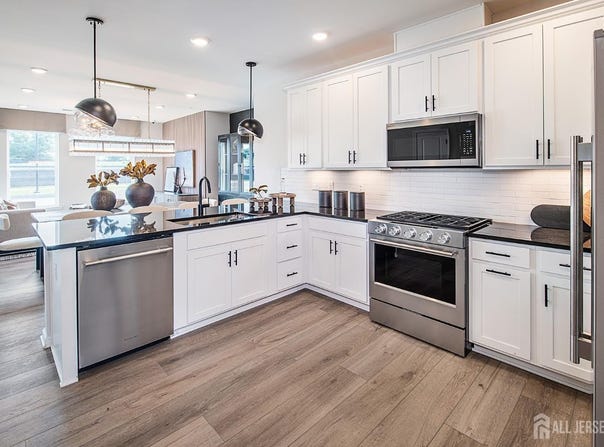 1016 District Boulevard, East Brunswick, NJ 08816