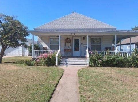 118 N 3rd, Stockton, KS 67669