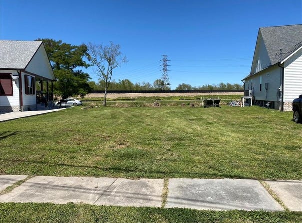 1956 BENJAMIN Street lot: 48, Arabi, LA 70032