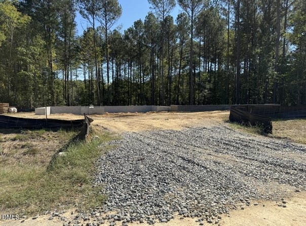 4240 Portola Drive, Zebulon, NC 27597