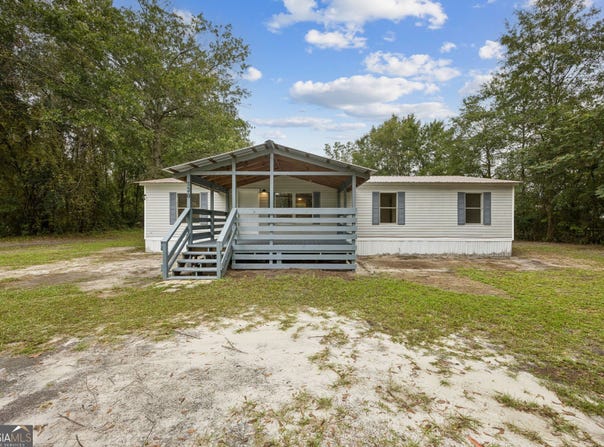720 Palmhurst Drive, Folkston, GA 31537