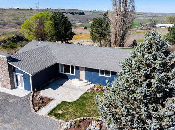 700 Blanton Road, Eltopia, WA 99352-8840