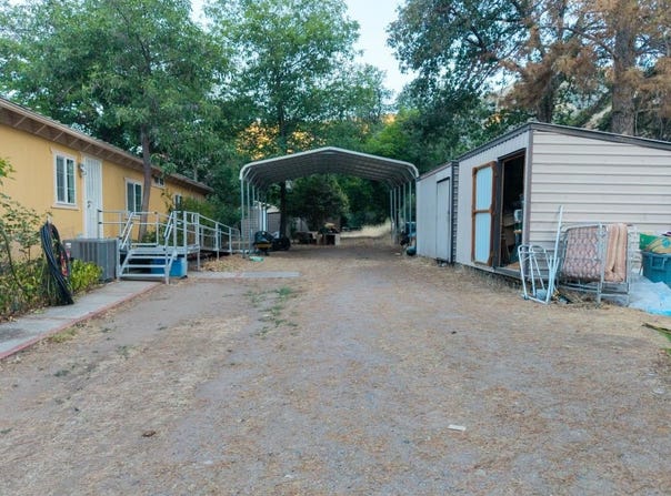 4616 HWY 96, Yreka, CA 96097