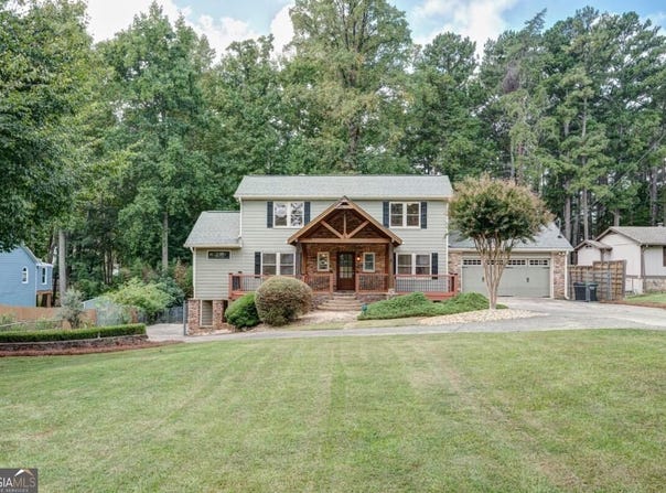 6090 Shadburn Ferry Road, Buford, GA 30518