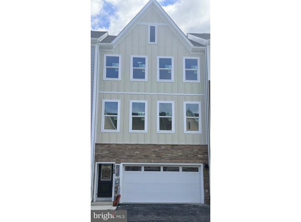 2768 BEAR CLAW Place, WALDORF, MD 20601