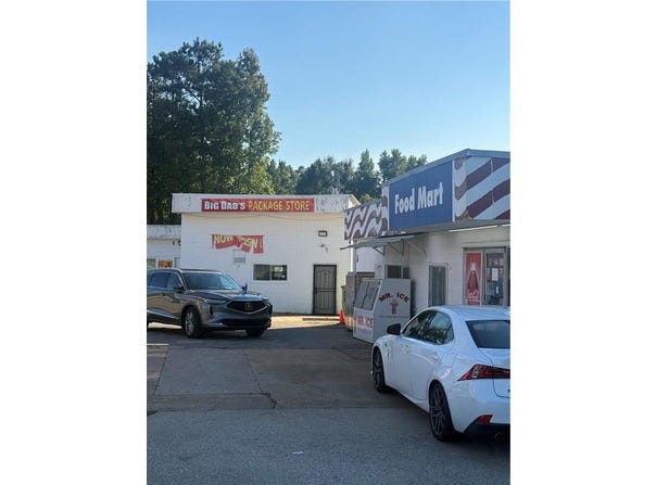 10 LEE ROAD 189, OPELIKA, AL 36804