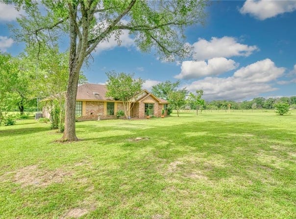 5350 Wiseman Road, Midway, TX 75852